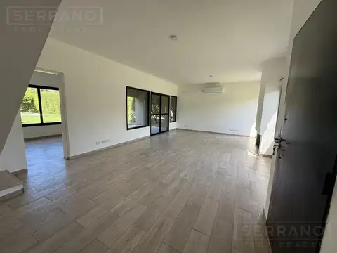 Alquiler casa 5 amb con pileta en  san agustín, villanueva, benavidez