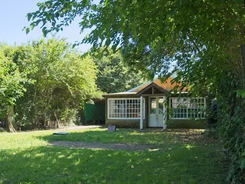 Venta de casa con 2 dormitorios