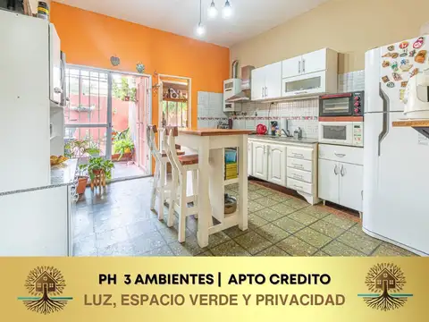 En venta ph al frente de 4 ambtes. con patio jose leon suarez.