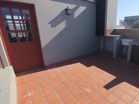 Venta ph 2 amb, villa maipu, con terraza propia