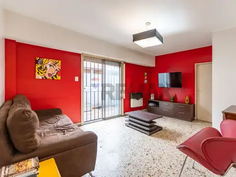 Venta ph 3 amb con patio valentin alsina centro