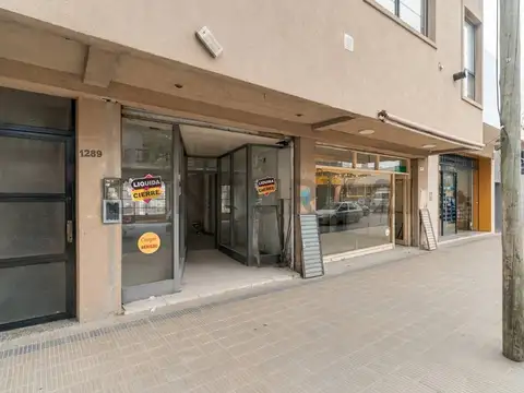 Venta 2 locales en venta- berisso