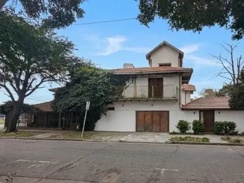 Venta comercio 906m2 panam casi thames san isidro