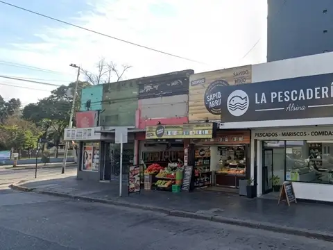 Excelente lote con local comercial y casa en calle maipú | banfield