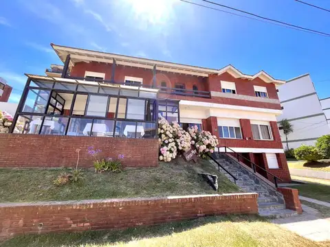 Hotel en venta villa gesell 1 cuadra del mar