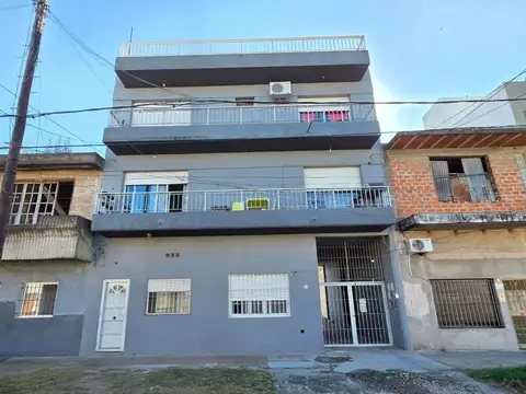 Venta edificio con renta 4 unidades villa bosch