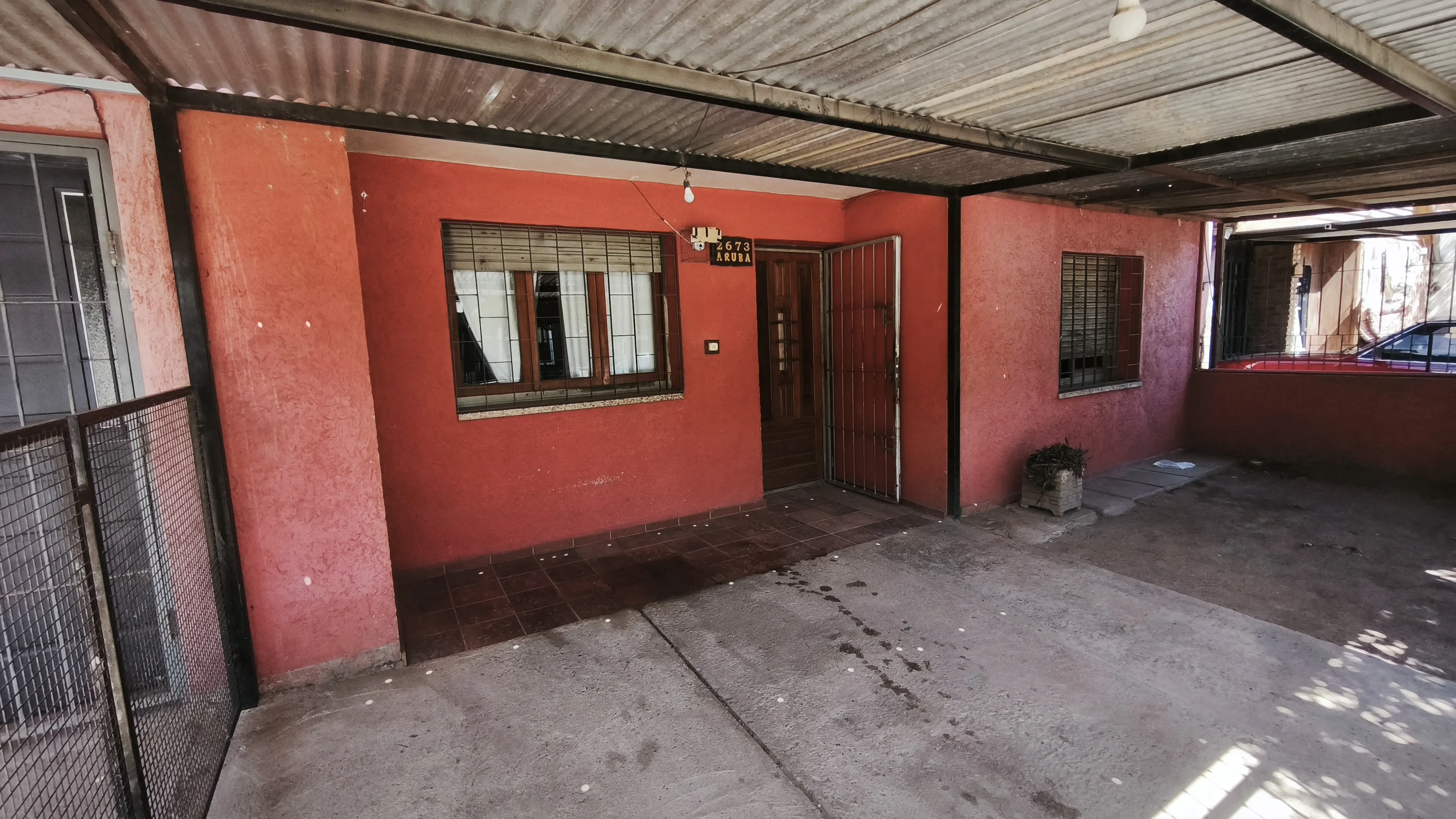 Oportunidad en B° Santa Isabel 3ª Sección - Casa + Dpto a 54.000 USD