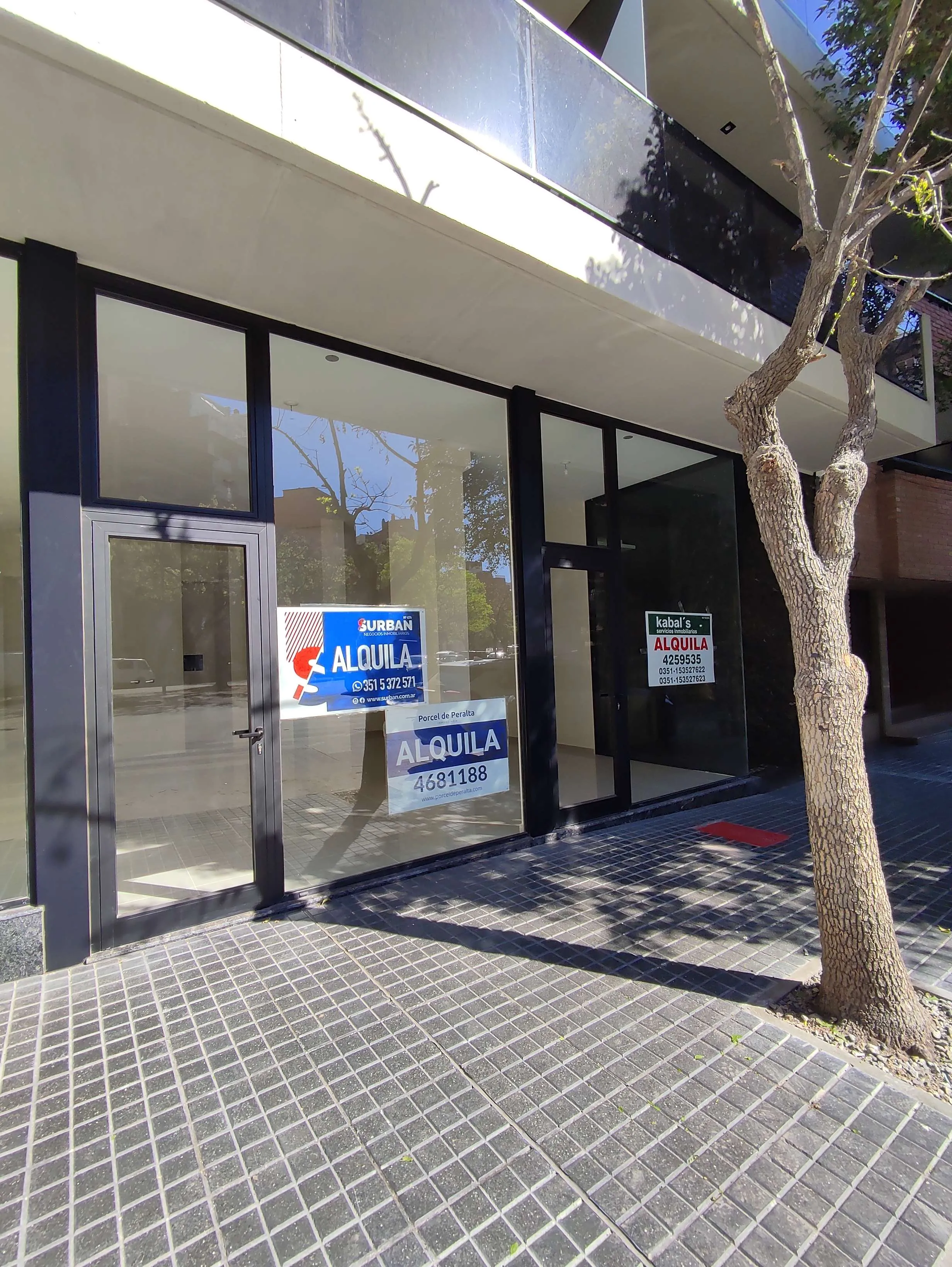 ALQUILO EN NUEVA CORDOBA LOCAL  45 MTS2