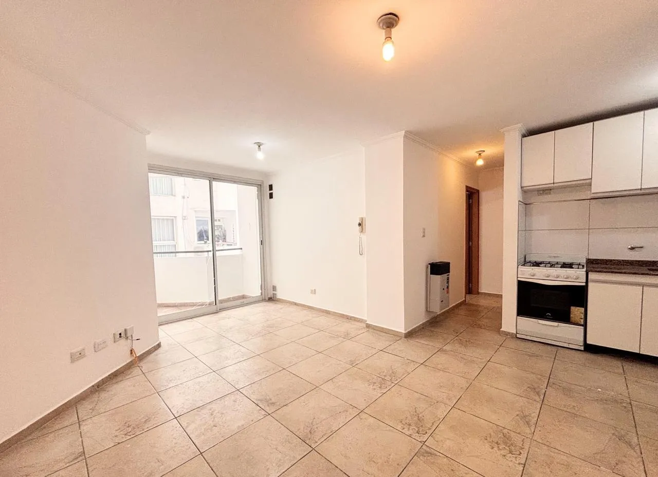 Departamento en venta de 1 dormitorio en el Centro con Pileta y Asador