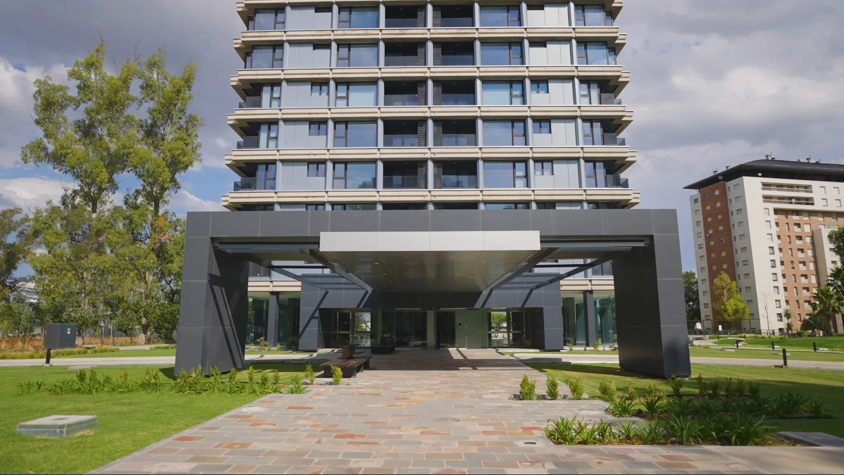 Milenica Insignia - Depto 1 Dorm - 54 m² Propios + Cochera - Entrega 25% y Financiación Propia a 10, 15 y 20 años