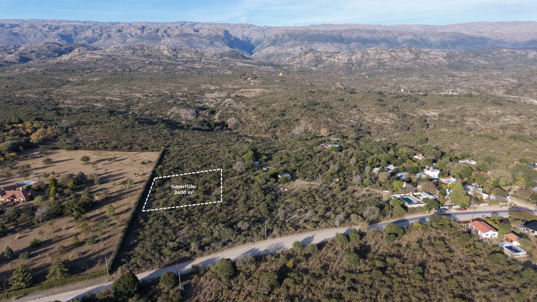 SE VENDE TERRENO DE 2.400 m² EN MINA CLAVERO CON VISTA A LAS SIERRAS