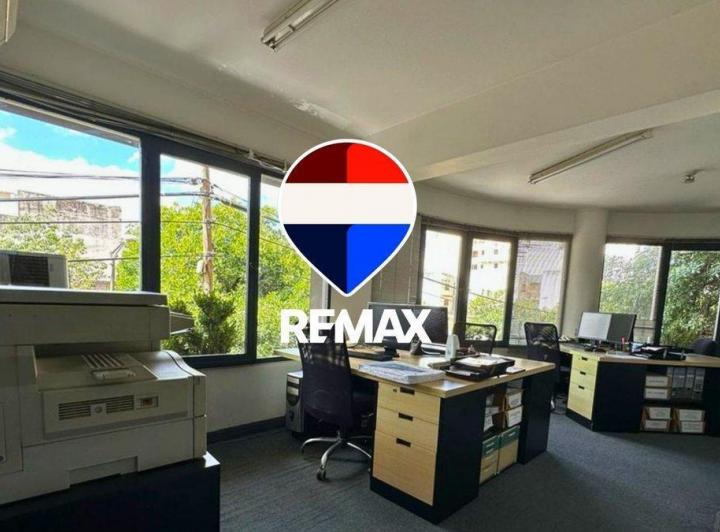 Oficina comercial · 76m² · 2 Cocheras