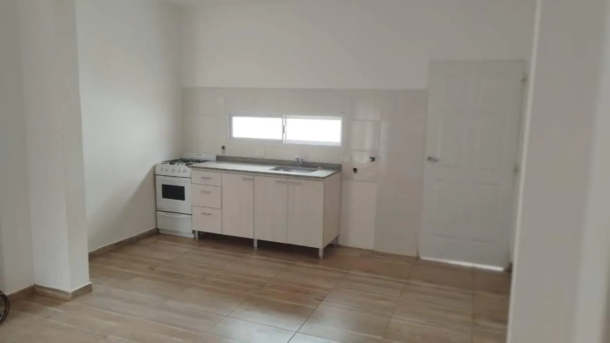 ¡CÓMODO, FUNCIONAL Y SIN EXPENSAS! DEPARTAMENTO EN ALQUILER – 2 DORMITORIOS + 2...