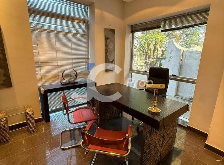 Oficina comercial · 1m² · 4 Ambientes