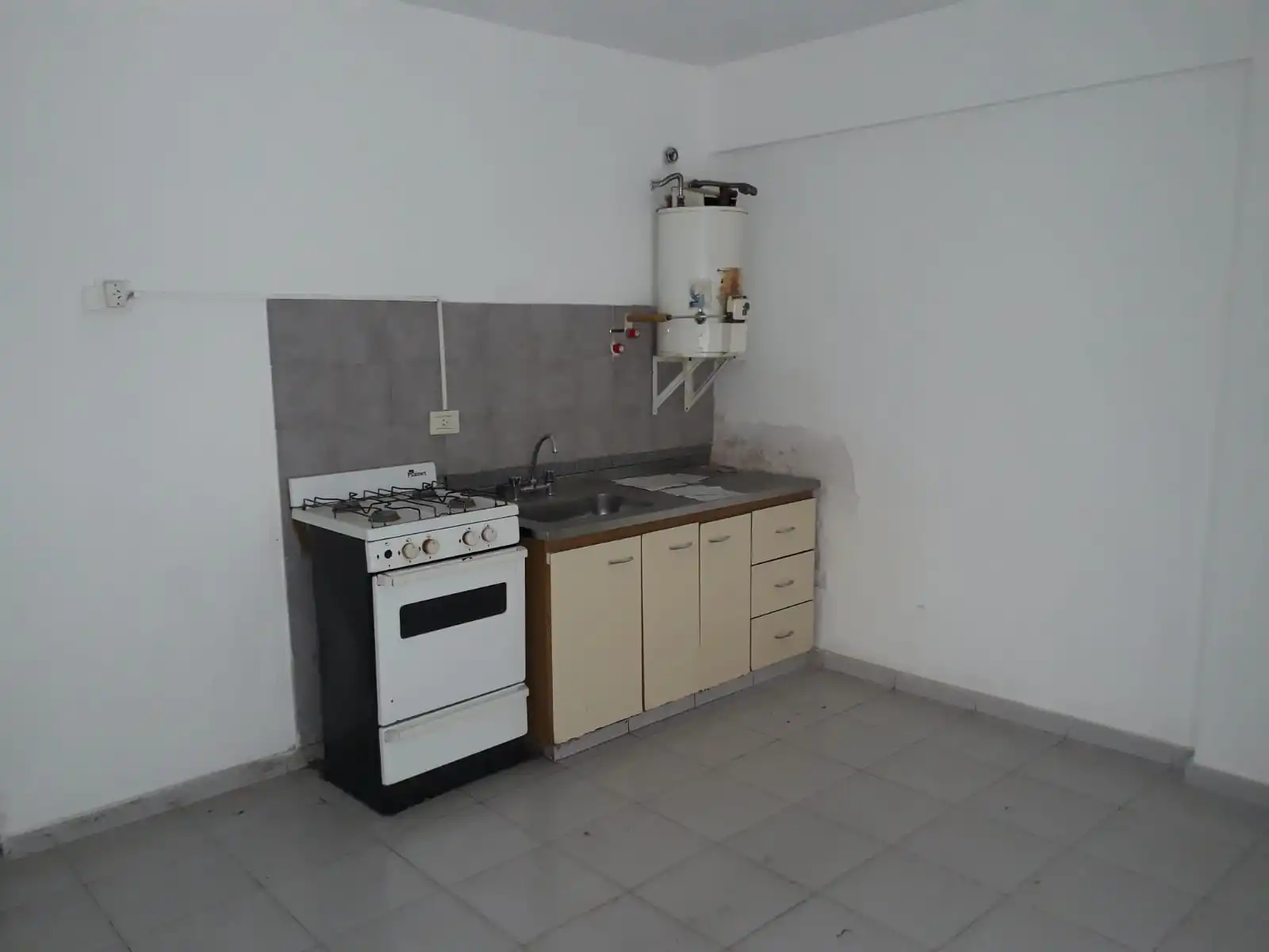 Alquilo Monoambiente BºNueva Cordoba