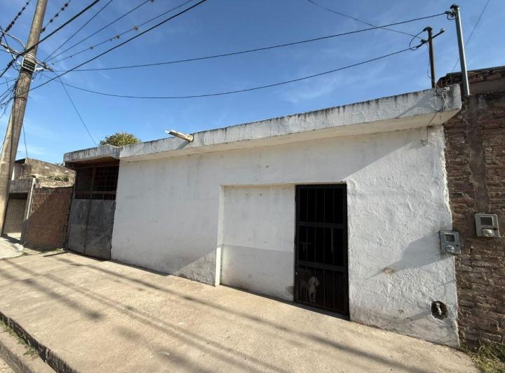 Casa · 102m² · 4 Ambientes · 1 Cochera