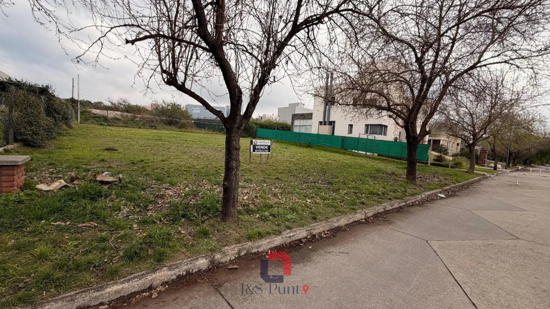 Lote en Valle Escondido ( Las Terrazas )