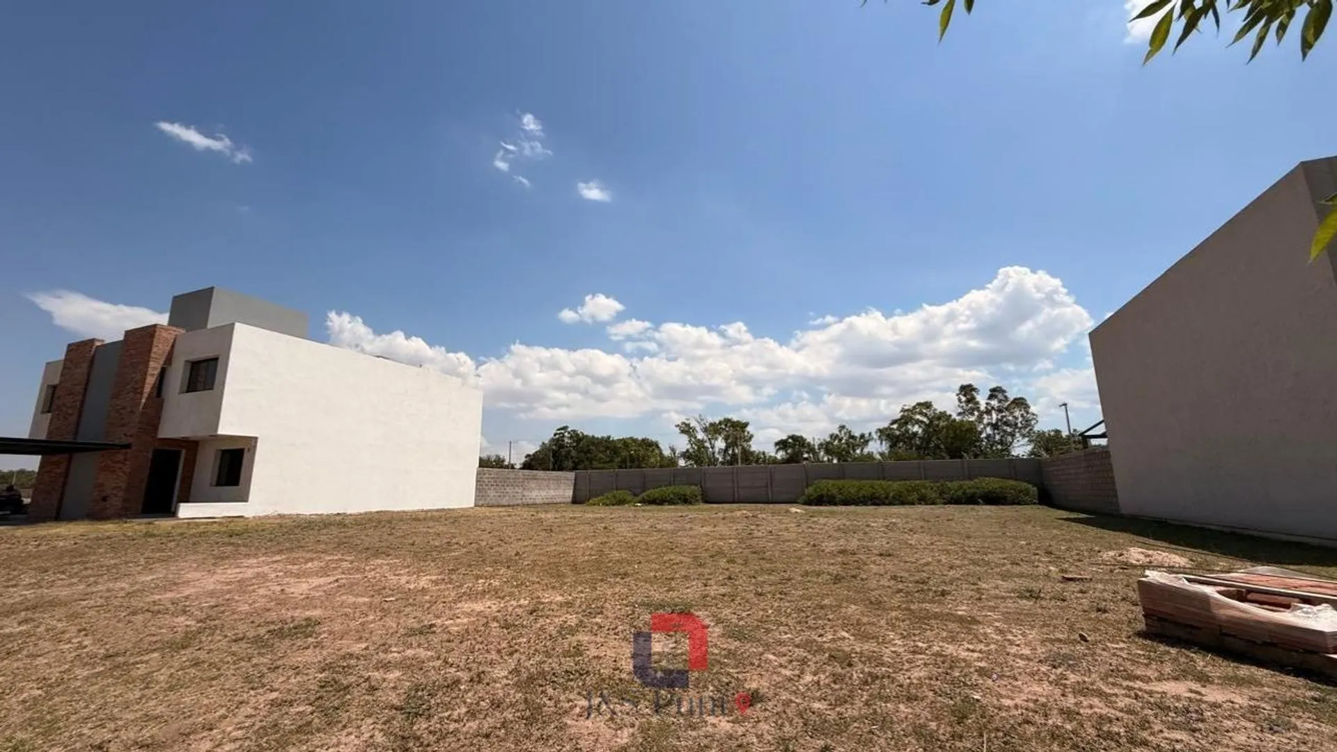 Lotes en Distrito Sur