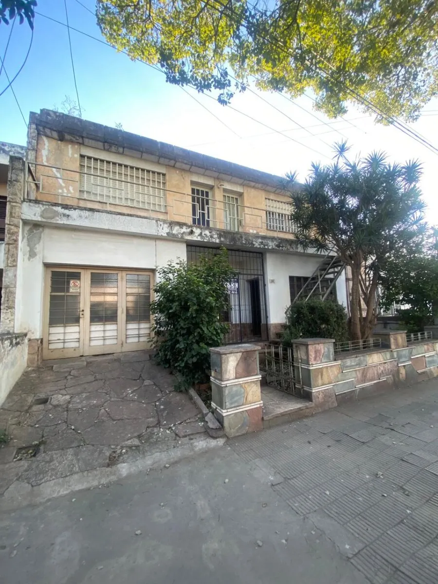 CASA EN VENTA - SAN VICENTE