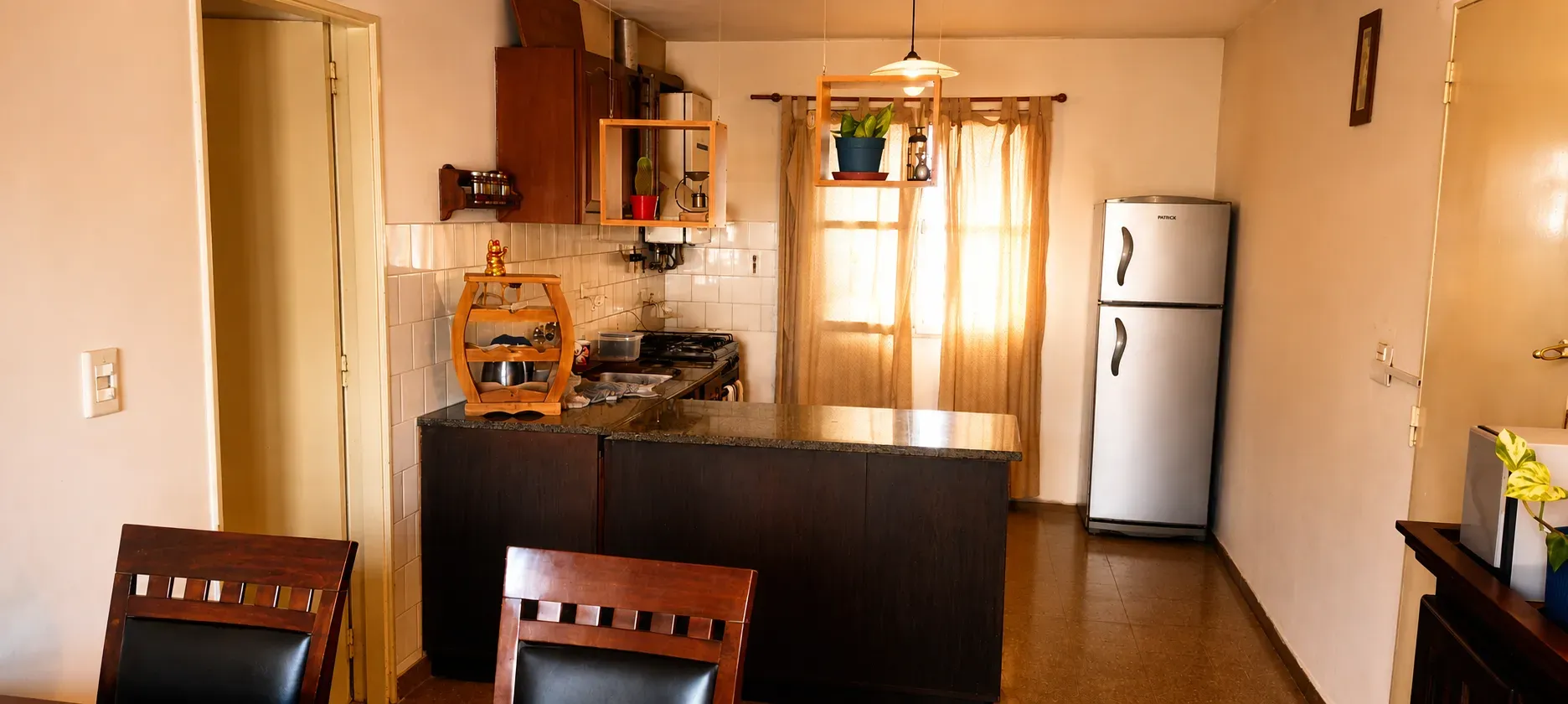 AMOBLADO 2 DORM