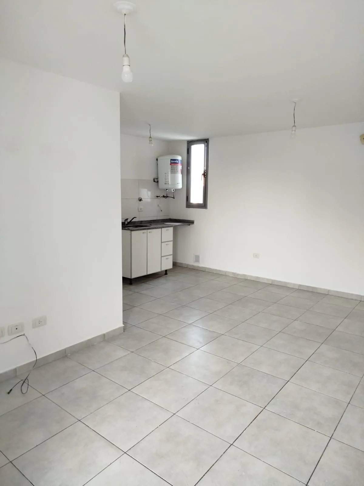 DPTO EN VENTA 1 DORM GUEMES A MTS CAÑADA