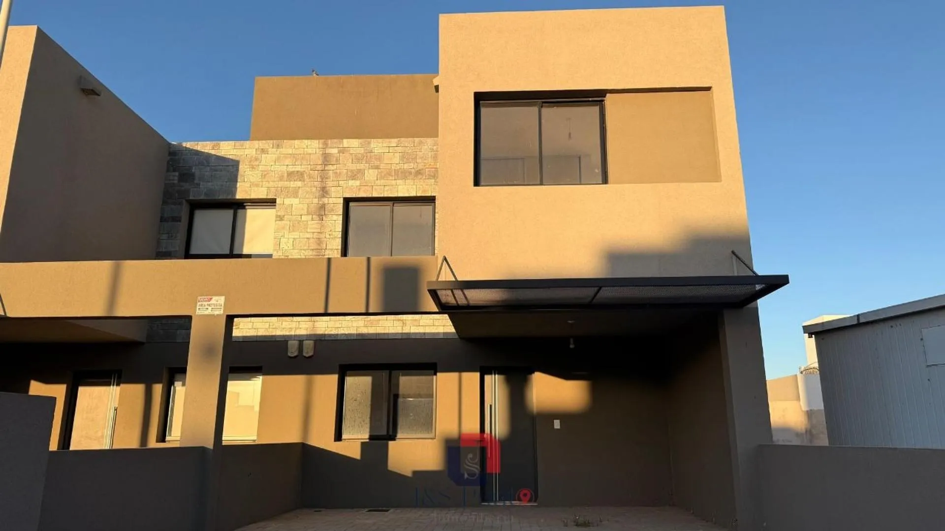 Duplex en Rincones de Manantiales