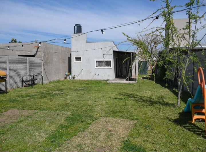 Casa · 320m² · 2 Ambientes