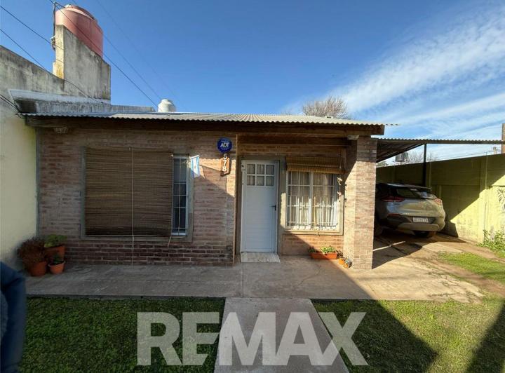 Casa · 41m² · 2 Ambientes · 1 Cochera