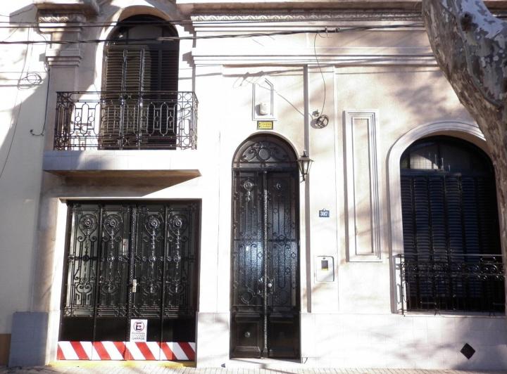 Casa · 170m² · 6 Ambientes · 1 Cochera