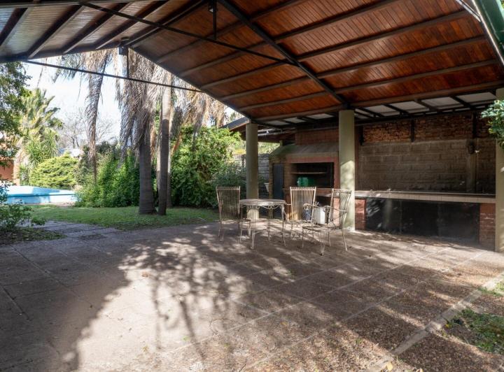 Casa · 114m² · 3 Ambientes · 2 Cocheras