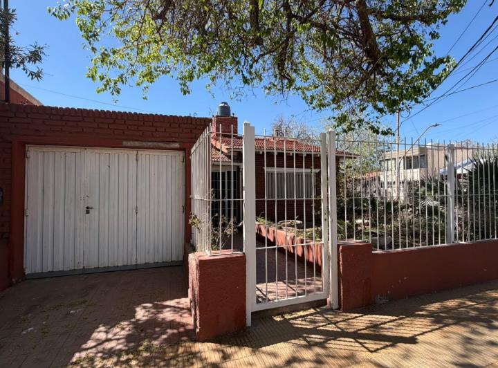 Casa · 50m² · 1 Dormitorio · 1 Cochera
