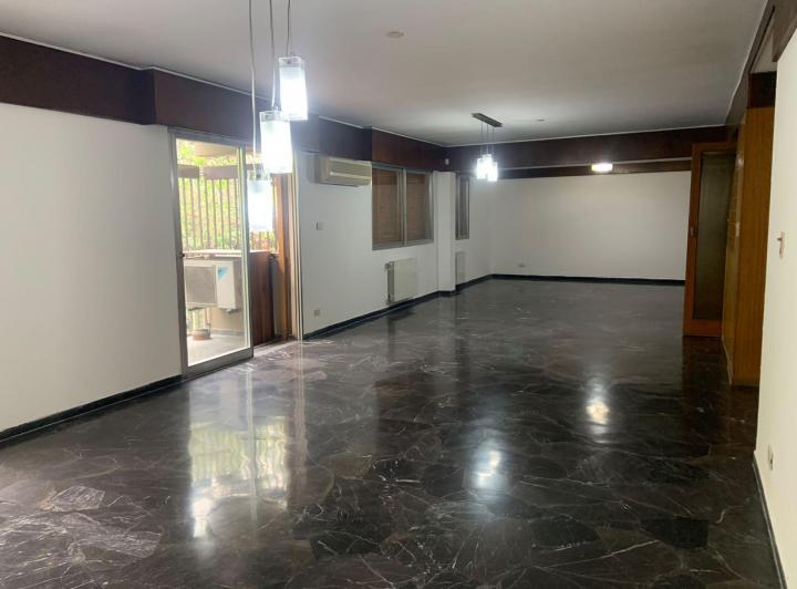Departamento · 200m² · 6 Ambientes · 1 Cochera