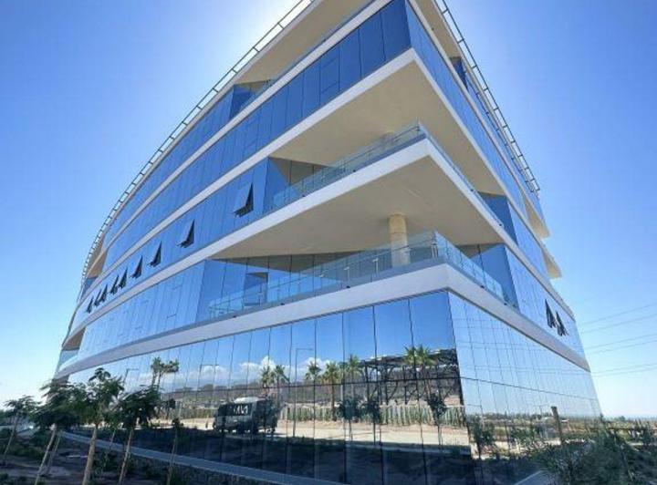 Oficina comercial · 65m² · 1 Ambiente · 1 Cochera