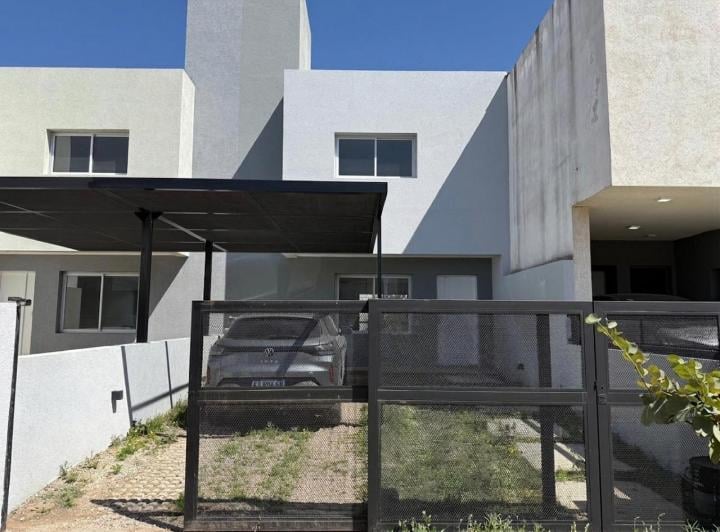 Casa · 118m² · 4 Ambientes