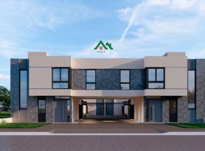 Casa · 106m² · 5 Ambientes · 2 Cocheras