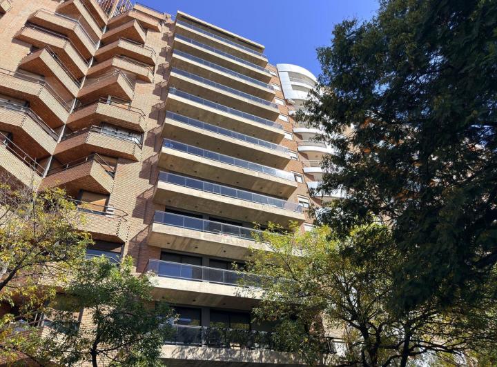 Casa · 65m² · 2 Ambientes · 1 Cochera