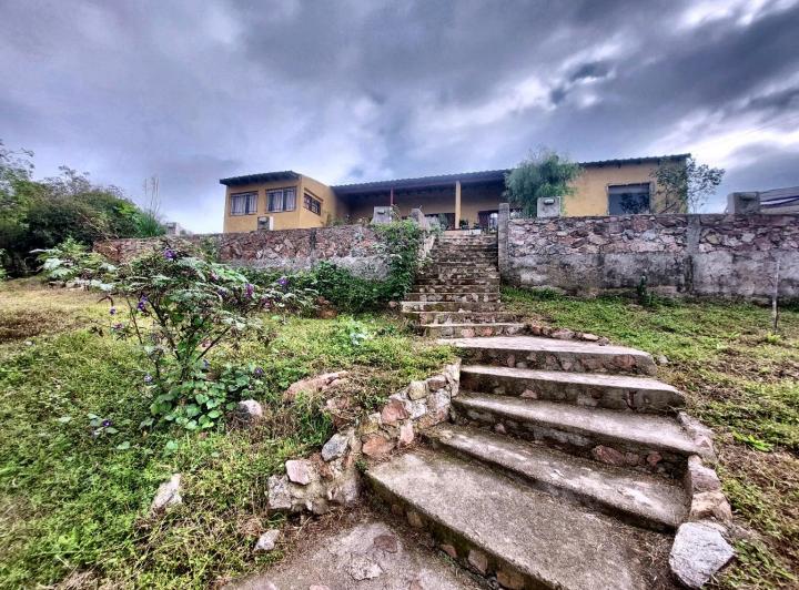 Casa · 120m² · 5 Ambientes · 1 Cochera