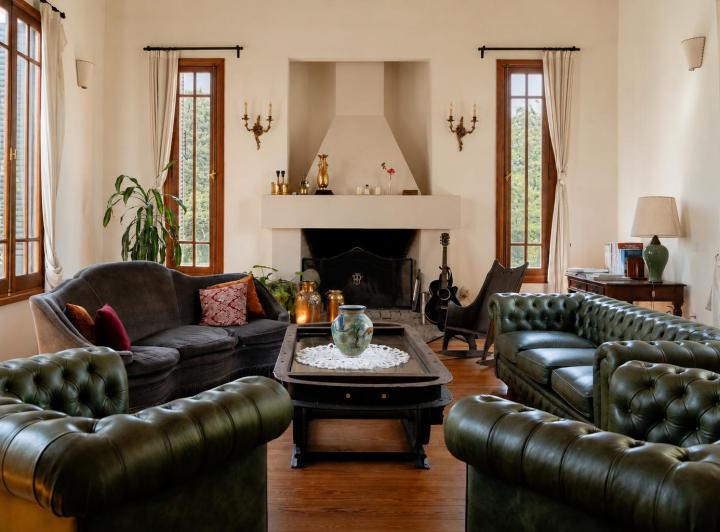 Casa · 418m² · 8 Ambientes · 2 Cocheras