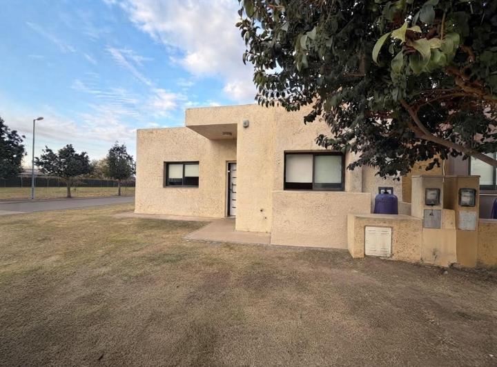 Casa · 140m² · 3 Ambientes · 1 Cochera