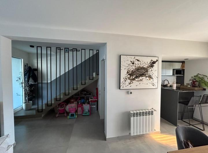 Casa · 129m² · 5 Ambientes · 1 Cochera