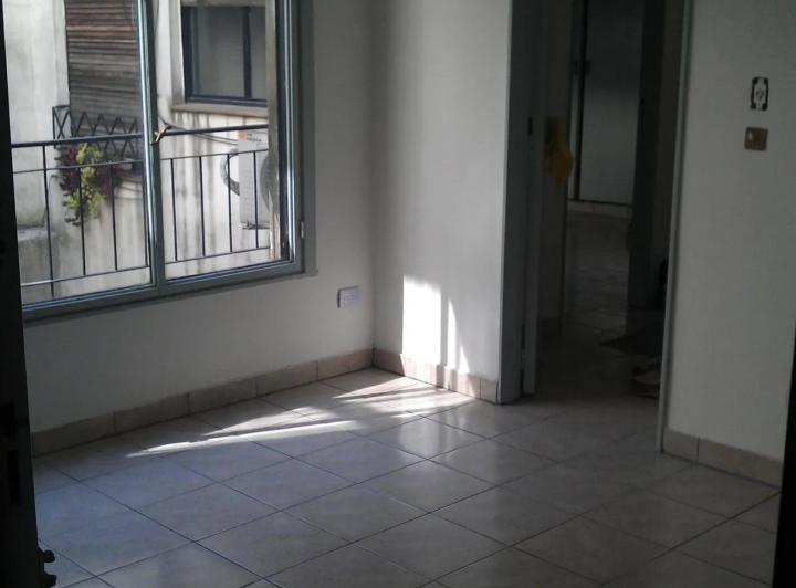 Departamento · 50m² · 3 Ambientes · 1 Cochera