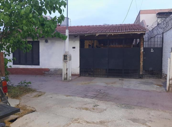 Casa · 135m² · 4 Ambientes · 1 Cochera