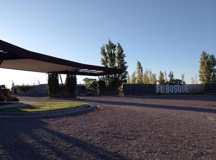 Terreno · 307m²