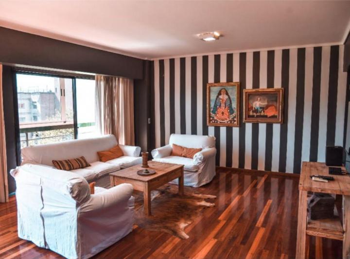 Departamento · 140m² · 4 Ambientes · 1 Cochera
