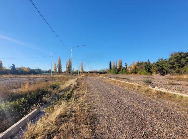 Terreno · 302m²