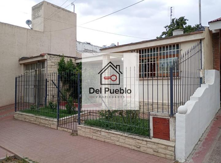 Casa · 123m² · 5 Ambientes · 1 Cochera
