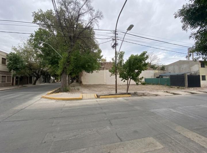 Terreno · 200m²