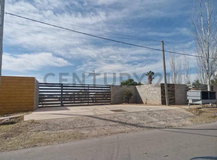 Terreno · 352m²