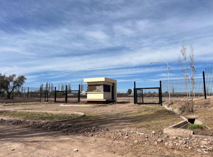 Terreno · 797m²
