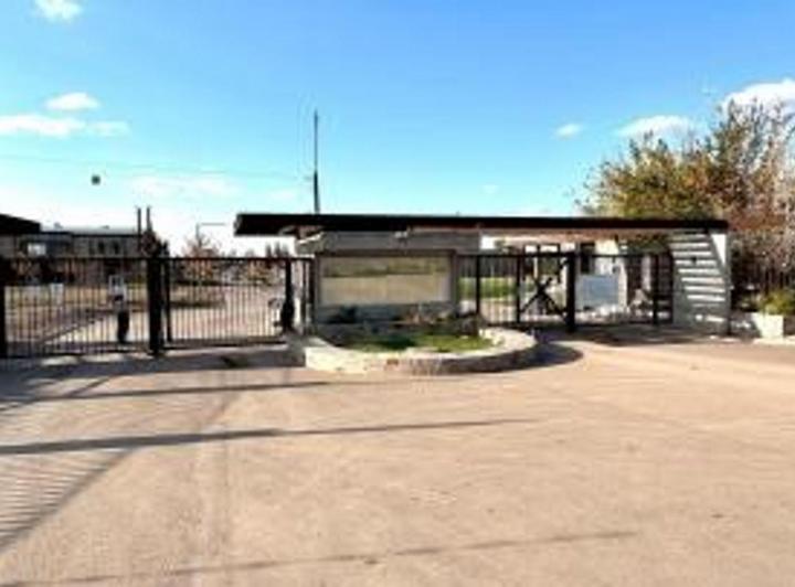 Terreno · 438m²